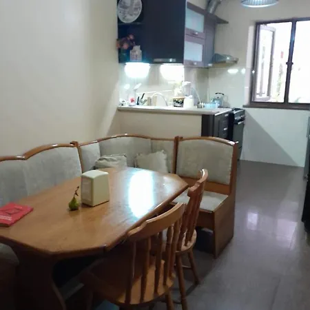 Anna'S Apartament Батумі Екстер'єр фото