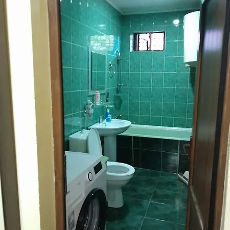 Anna'S Apartament Батумі Екстер'єр фото